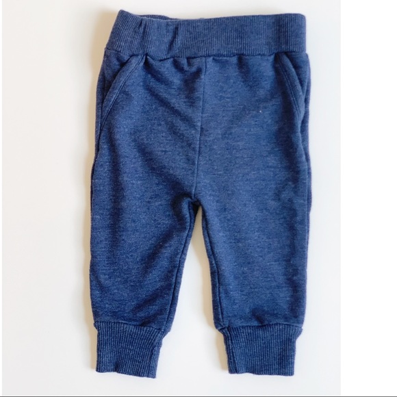 Boys Bodysuit and Pants Set - Picture 5 of 6